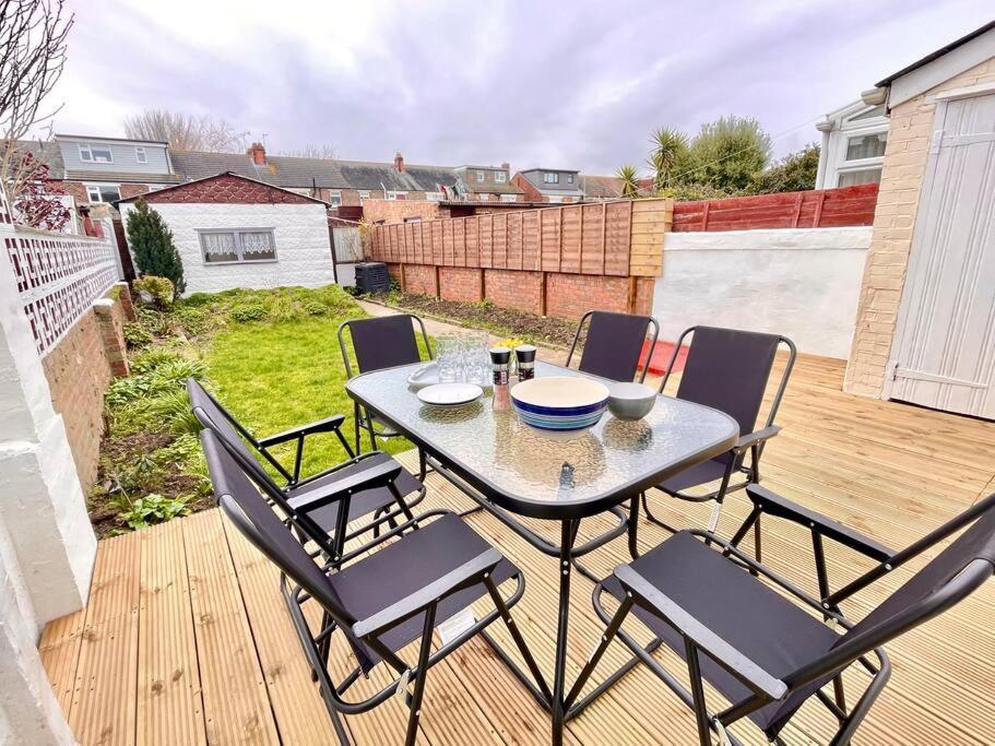 Portsmouth 3 Bedroom Getaway, Sleeps 6 Exterior photo